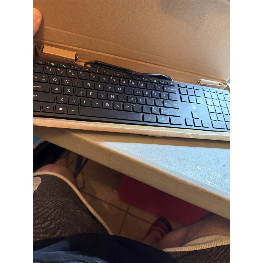 HP Desktop 320K Wired Keyboard, USB, Black - 9SR37UT#ABA